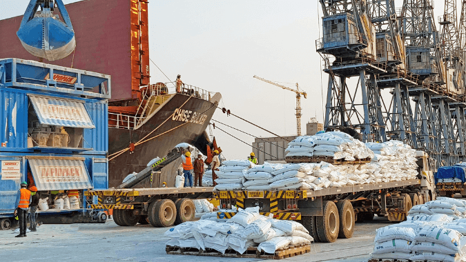 IMGS Group Quayside 50kg Fertilizer Bagging